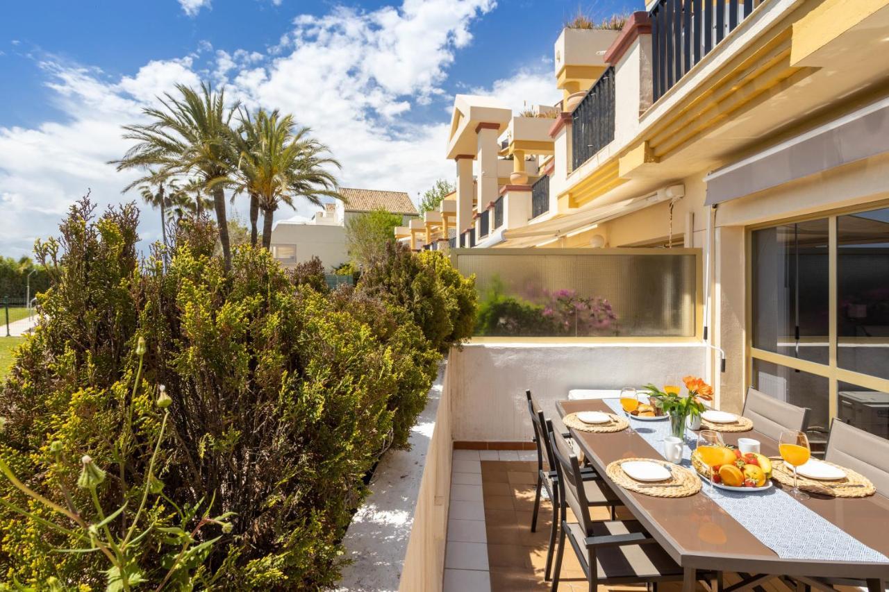 Oleholidays 806 Romana Playa Primera Linea De Playa Marbella Esterno foto